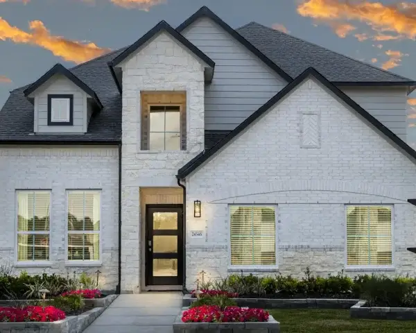 New Home Model Lake Ridge Exterior 2026